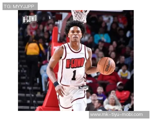 阿门汤普森荣膺11月25日NBA最佳球员展现超凡实力与潜力