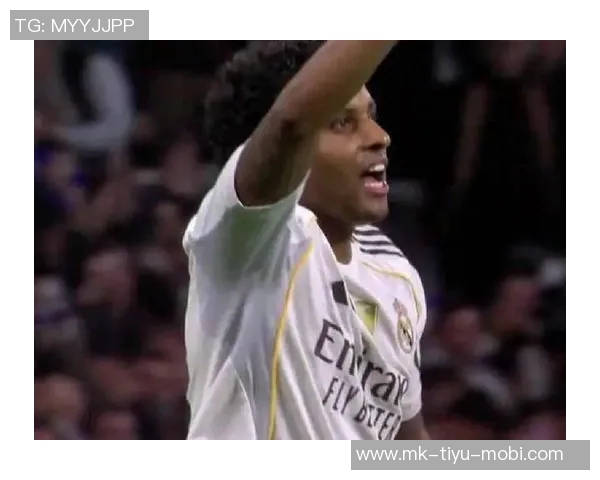 阿里巴斯透露阿隆索意图掌控居莱尔球队并表达重返皇马的梦想 阿里巴斯透露阿隆索意图掌控居莱尔球队并表达重返皇马的梦想