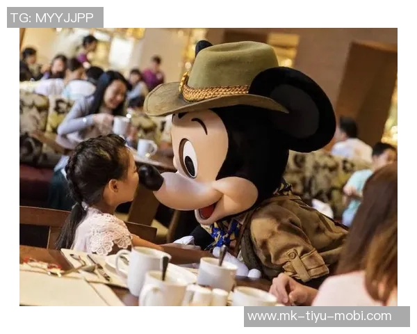 米奇表示将持续探索文班的最佳使用方式并将严格控制他的上场时间